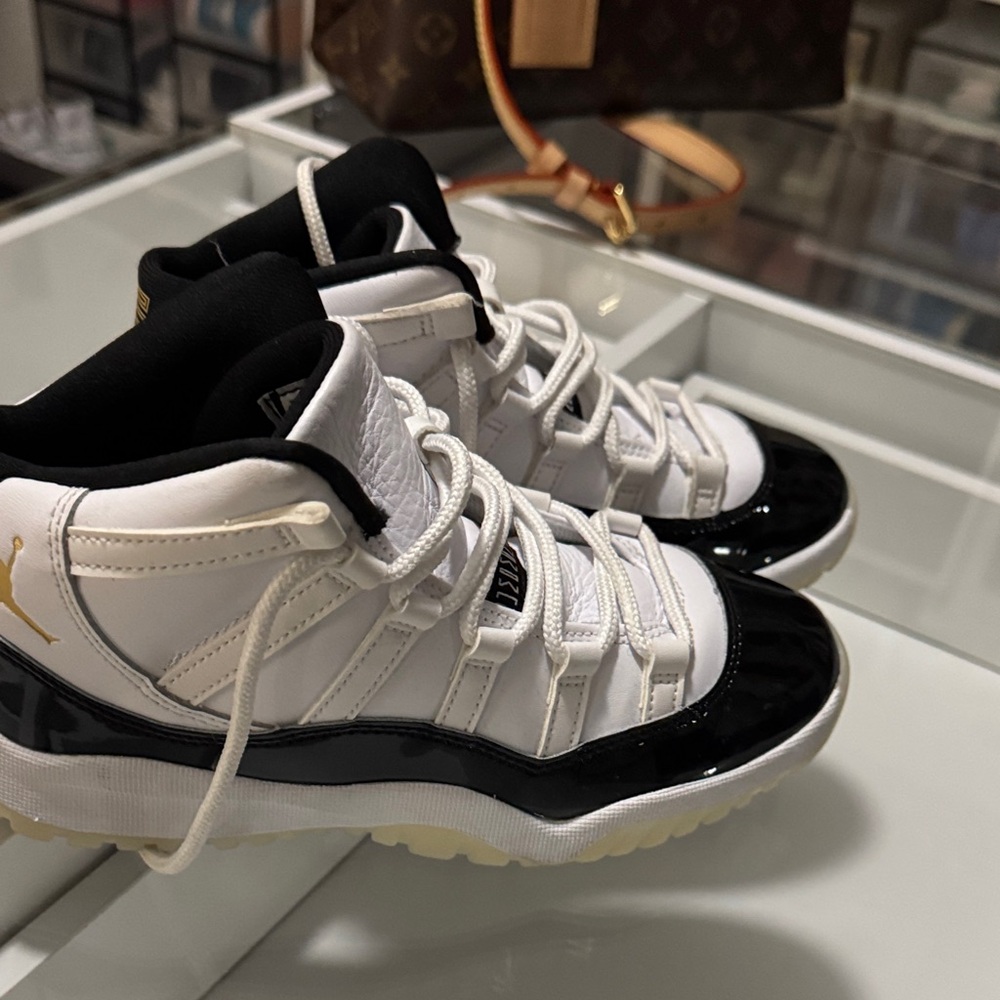 Air Jordan 11 Retro Sneakers